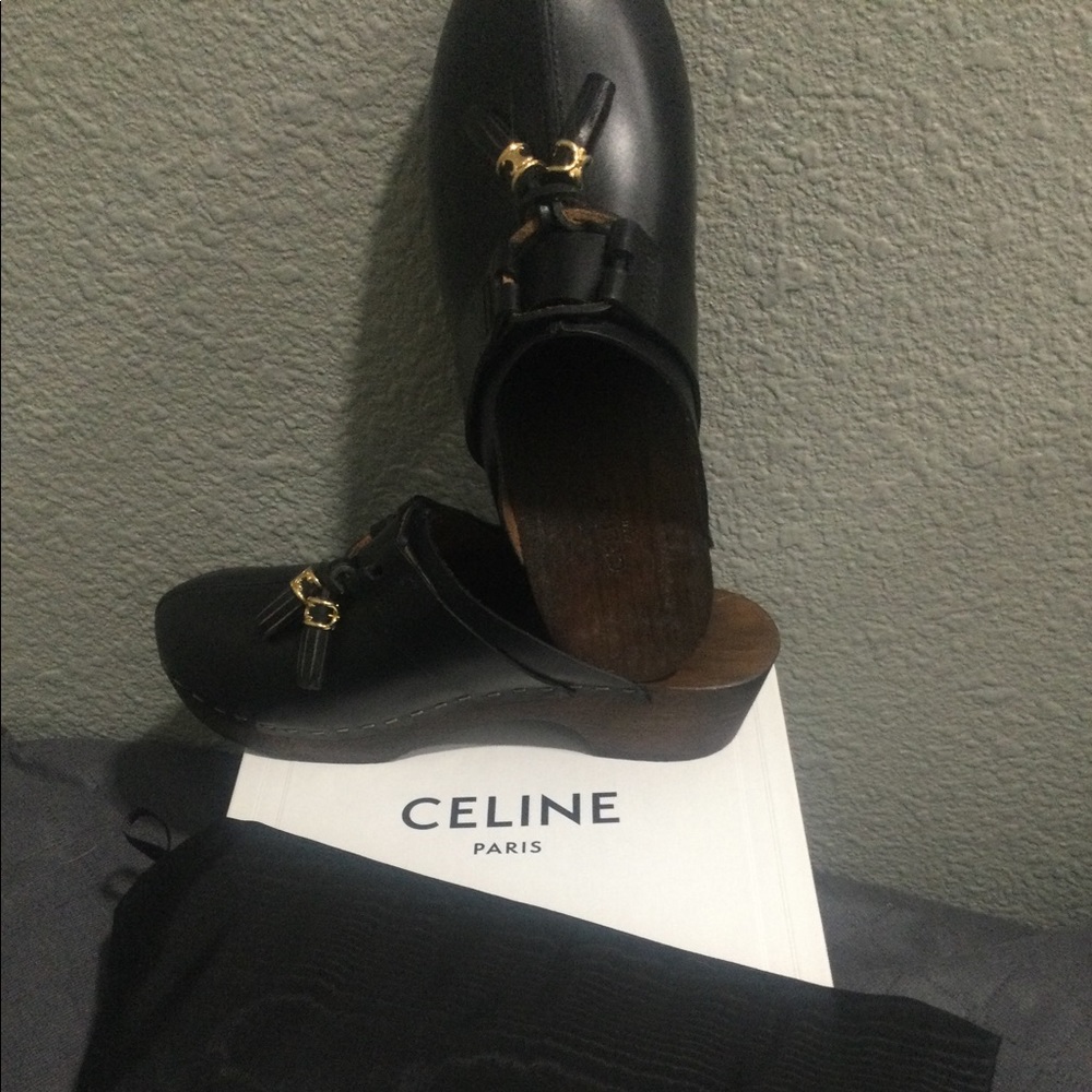 Clogs - Picture 2 of 7